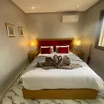 Superbe Appartement Au Centre De Marrakech