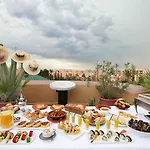 Amani Hotel Suites & Spa