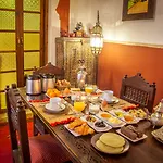 Riad Sable Chaud