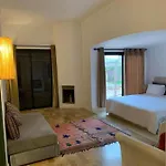 Bienvenue A La Villa Luxe De 3 Suites Pour Location Journee !