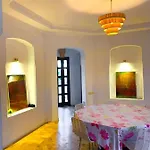 Bienvenue A La Villa Luxe De 3 Suites Pour Location Journee !