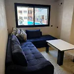 Chic Appartement Avec Piscine