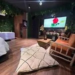 Jungle Au Centre De Marrakech Avec Jacuzzi !