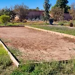 Villa Avec Gouvernante Et 2 Piscines Dont Une Chauffee Dans Domaine Securise