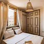 Central Majorelle Apartment