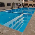 Appartement Piscine Proche Gare