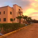 Villa Noor