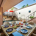 Villa Serenity & Spa - Breakfast