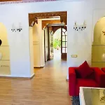 Villa De Luxe Avec Piscine Privee
