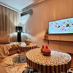 Chaleureux Appartement Au Coeur De Marrakech