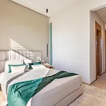 Amelkis, Villa Luxe Front Golf