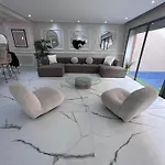 Duplex Luxe Piscine Privee