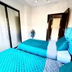 Nice New Apartment In The City Center