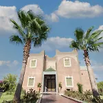 Maria Towers , Palais Table D\'Hotes & Spa