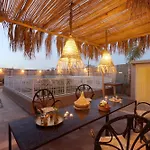Riad Naanaa Bed & Breakfast