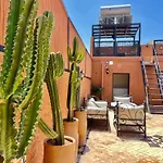 Riad Jolie