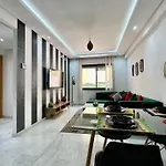 Central Gueliz/Fo/Parking