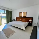 Villa Oliveraie Prestige - 50 Hectares Prives