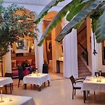 Riad De Vincent