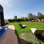 Villa Ily Piscine & Jaccuzzi
