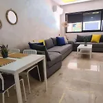 Appartement 2 Chambres Vue Piscine A Gueliz En Face La Gare De Train Marrakech