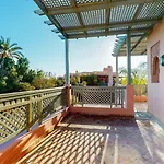 Appartement Papillon 3 Chambres Avec Piscine