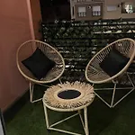 Appartement Luxueux Au Centre Geuliz