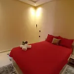 Beautiful Apartment Near Airport