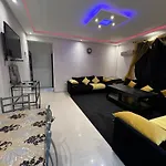 Appartement Bien Place A Gueliz