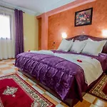 Appart Hotel Les Ambassadeurs