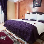 Appart Hotel Les Ambassadeurs