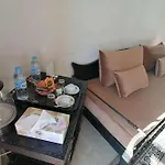 Appartement Gueliz Avec Piscine Et Salle De Sport