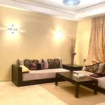 Charm & Chic Residence