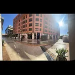 Lux Apt, Prime Location, Jacuzzi