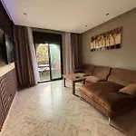 Magnifique Appartement Avec Piscine A Marrakech