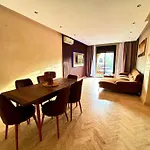 Magnifique Appartement Avec Piscine A Marrakech