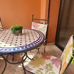 Appartement 2 Chambres En Plein Centre Ville Gueliz Marrakech