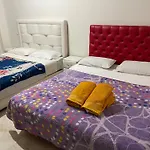 Appartement 10 1Er Etage. Pour Famille