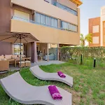 Relax Front Of Pool - Golf- Fiber Optic