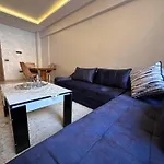 Hiver Nage Home