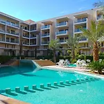 Appartement Pl Garden Pool View