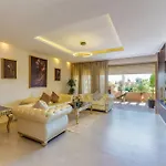 2 Bedrooms Fully Equipped Apart