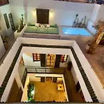 Riad Louisa Spa, And Pool