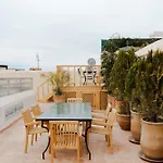 Boutique Hotel La Maison Darts Et Medicine