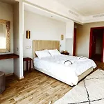 Grande Villa 6 Chambres - Piscine - Jacuzzi Chauffe