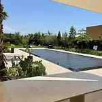 Villa M Avec Piscine Chauffee
