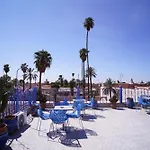 Hostel Essassi 23