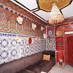 Hostel Essassi 23