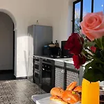 Villa Mauresque Jardin Luxuriant Et Piscine Privee Marrakech
