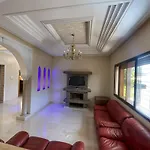 Private Villa, 7 Min To Center, Not Overlooked